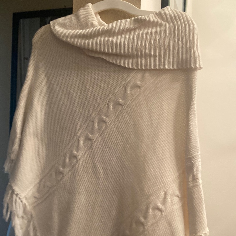 White Knitted Poncho